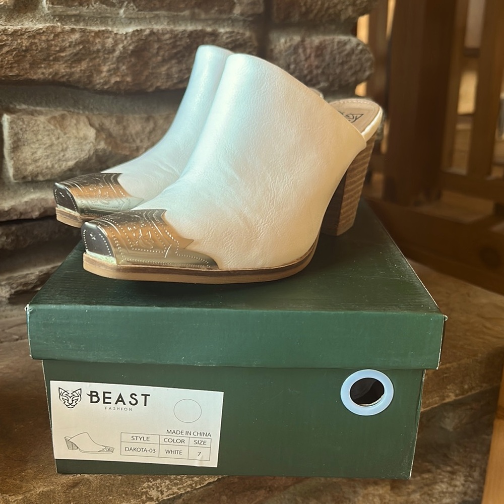 BEAST FASHION White and Silver Mules Sleek Design